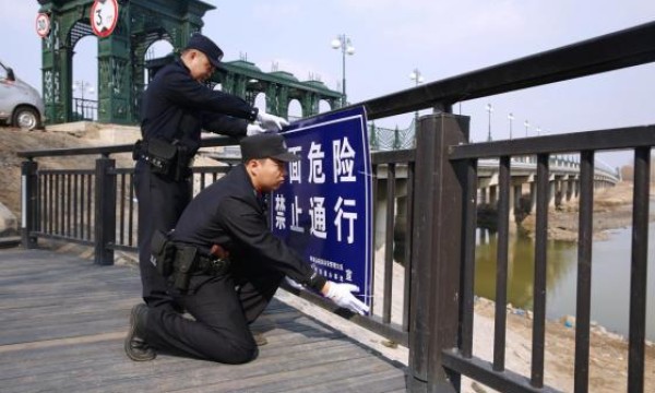 冰城公安：宣入人心 奏响江边安全“协奏曲”