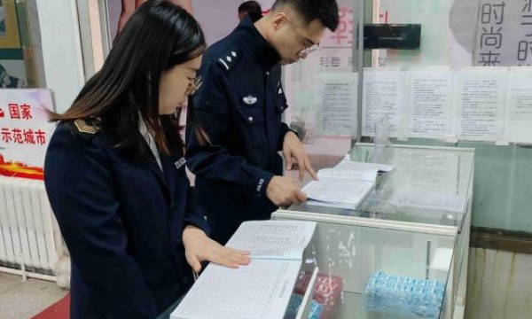 加强食品药品安全检查 守护群众“舌尖上的安全”