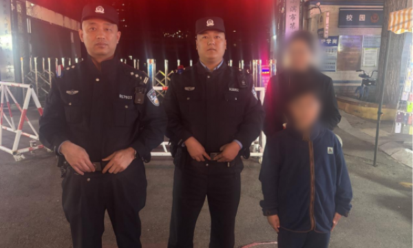 南岗分局民警暖心守护，接连助力走失儿童与家人团圆